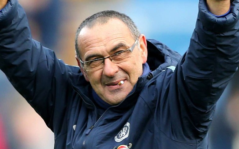 Sarri espera ter Dybala no duelo decisivo contra o Lyon pela Liga dos Campeões