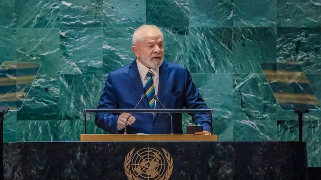 'Não podemos voltar a conviver com ameaças nucleares', diz Lula em cúpula da ONU