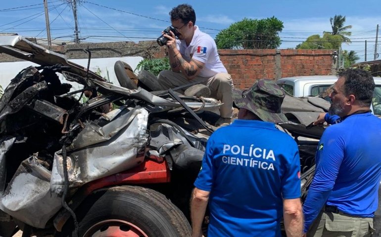 Polícia Científica realiza nova perícia em veículos de acidente fatal na Rota do Mar