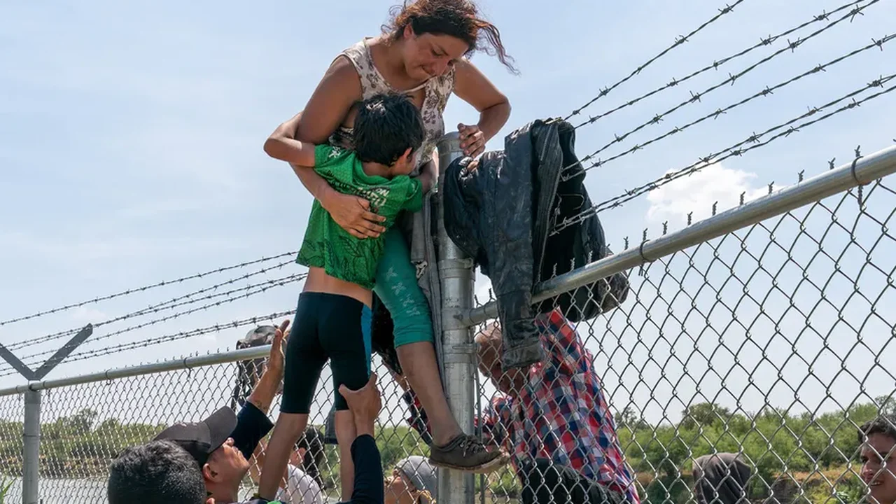 EUA admitem ter perdido o controle de 32 mil migrantes menores de idade que chegaram desacompanhados ao país