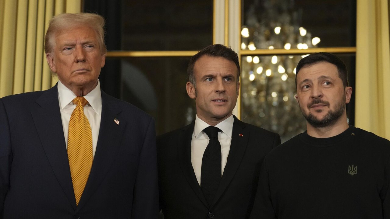 Reunião de Zelensky com Trump em Paris mostra disposição de Kiev de fazer concessões, diz mídia