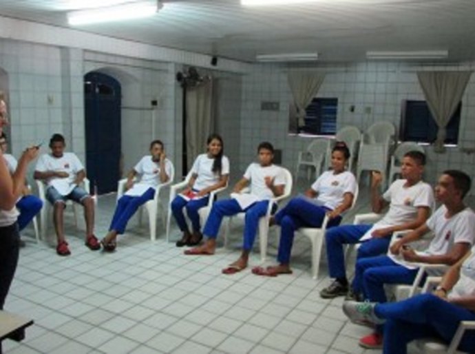 Encontros preparam jovens para a vida, no Lar São Domingos