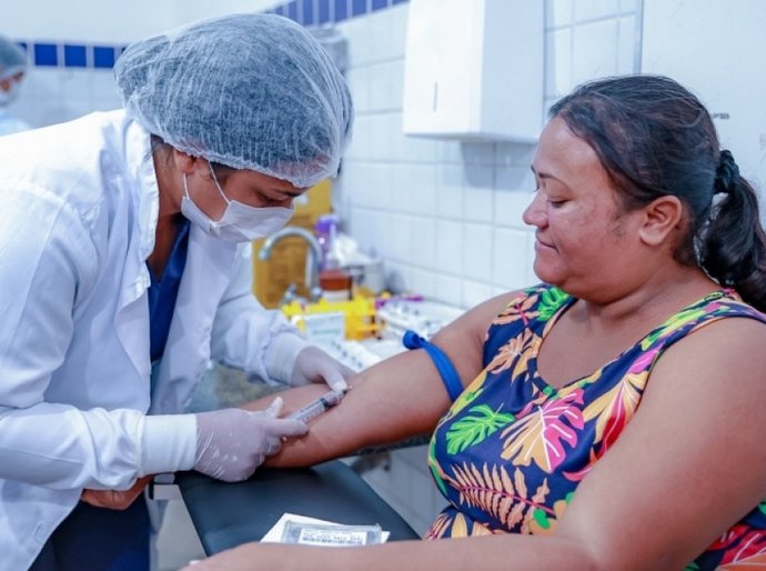 Moradores de Chã da Imbira recebem vários atendimentos de saúde durante o Prefeitura em Ação