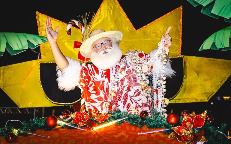 Desfile natalino percorre bairros de Maceió; veja programação completa