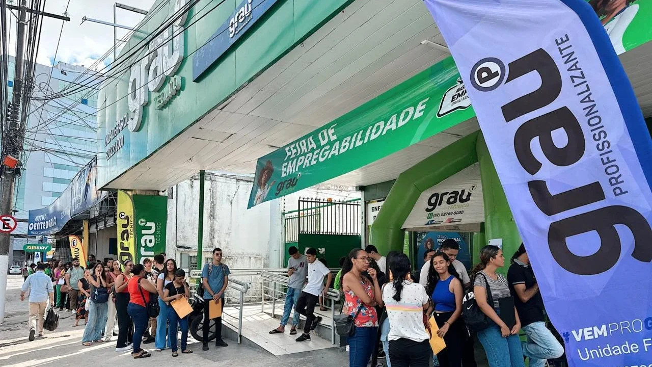 Unidades do Grau Técnico promovem feiras de empregabilidade simultâneas em Maceió com mais de 200 vagas