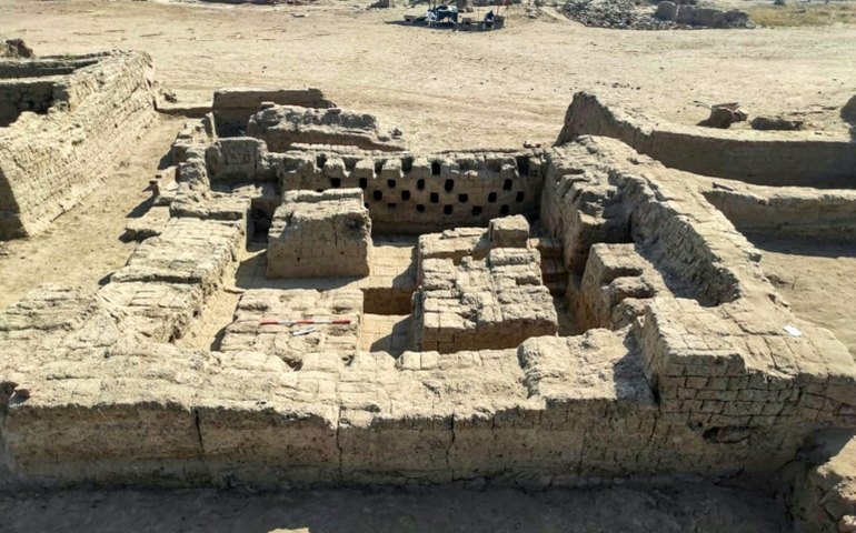 Egito anuncia descoberta de ‘cidade romana inteira’ em Luxor