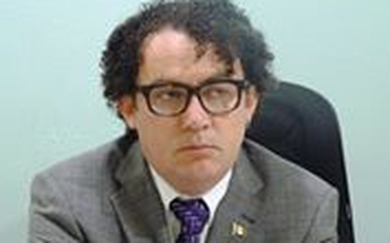 Campos: “A marca registrada da nossa gestão na UNEAL é a democratização dos recursos”