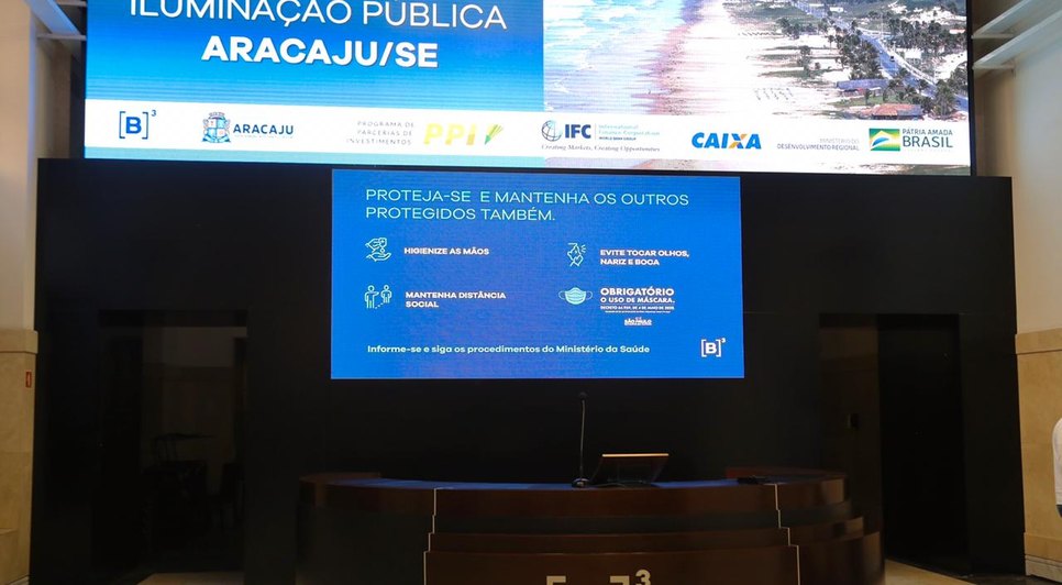 iluminação pública