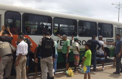Número de assaltos a veículos de transporte intermunicipal cai 44% em 2017 