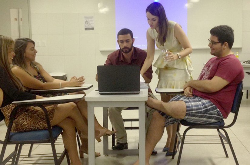 Juíza orienta alunos de Direito do Cesmac para mutirão em Palmeira dos Índios