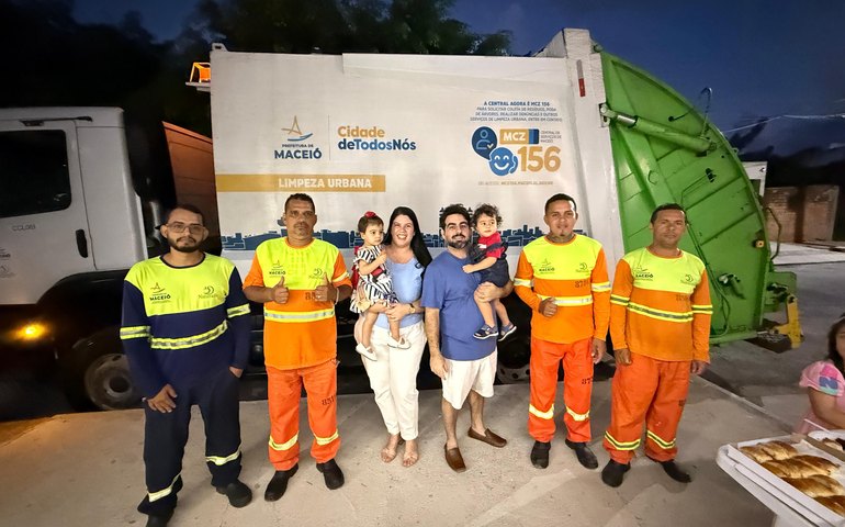 Garis de Maceió participam da festa de dois anos dos gêmeos Luma e Davi