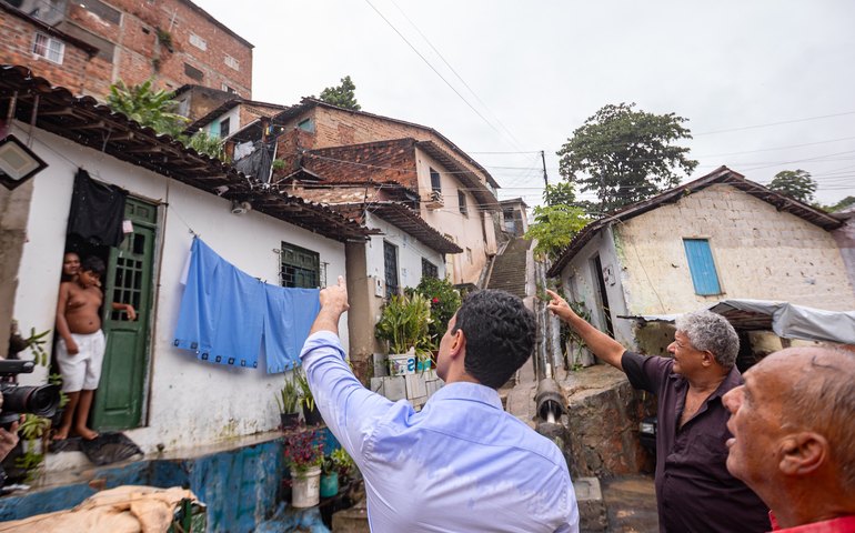 JHC visita áreas de risco e garante assistência às famílias afetadas