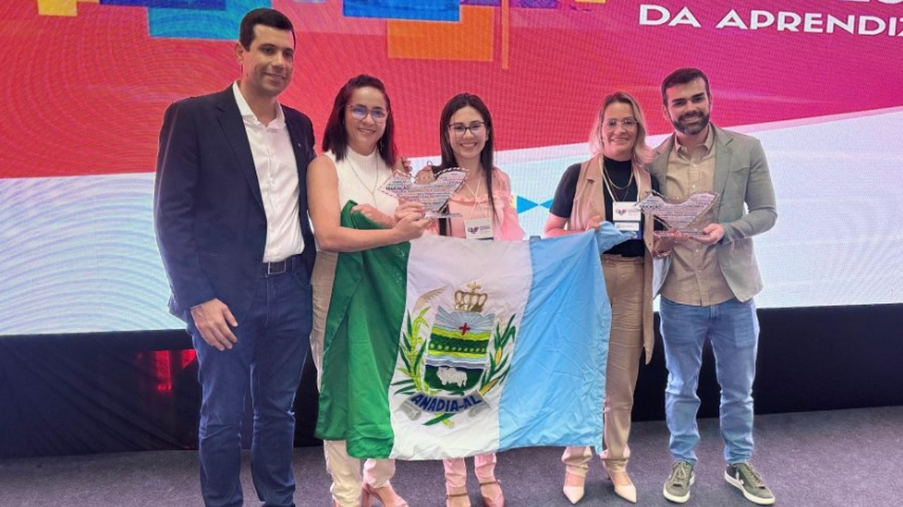 Município de Anadia é reconhecido com Honra ao Mérito Educativo