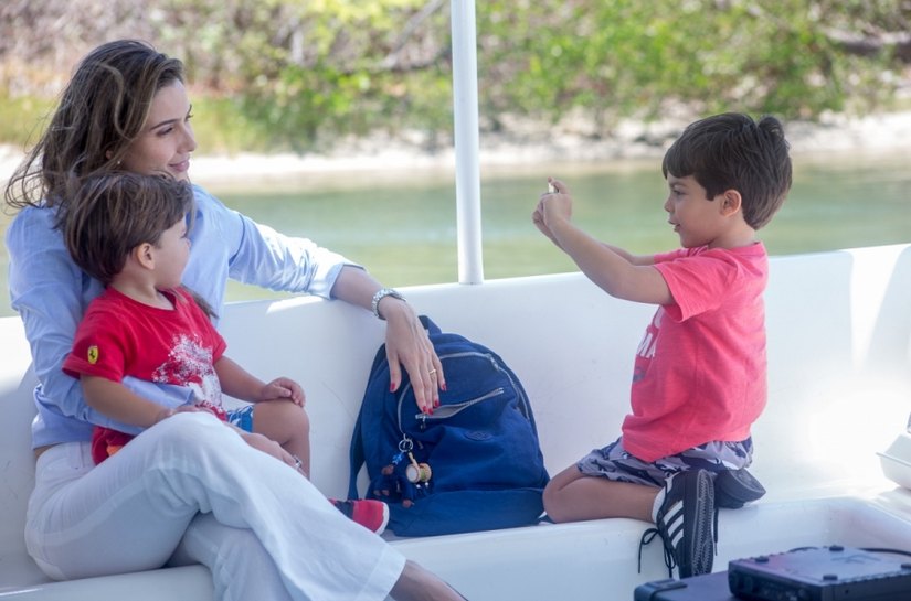 Primeira-dama visita barco escola do IMA e destaca fator didático do projeto