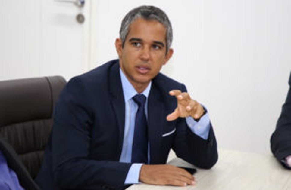 procuradoreduardorolemberg_080419-300x200 / Foto: Reprodução: TCE-SE