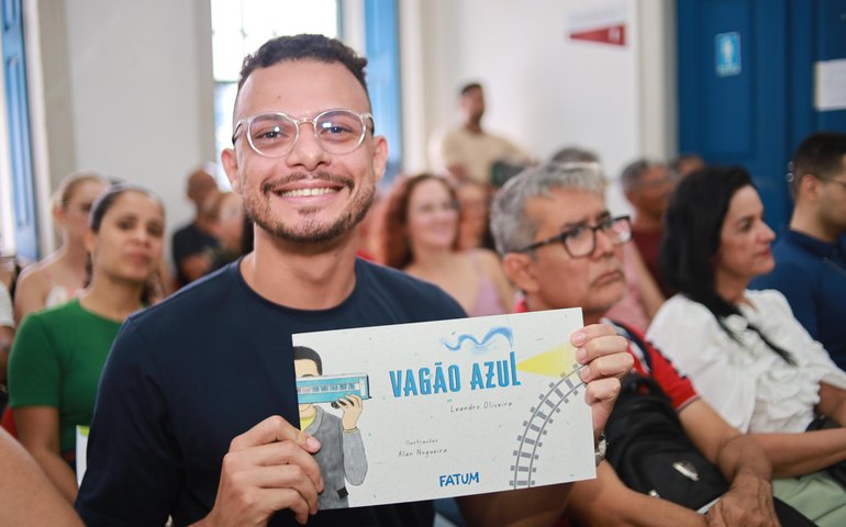 Secult divulga programação de lançamentos e sessões de autógrafos na 11ª Bienal
