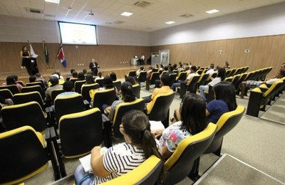 Detran oferece aulão preparatório para primeira CNH na sexta