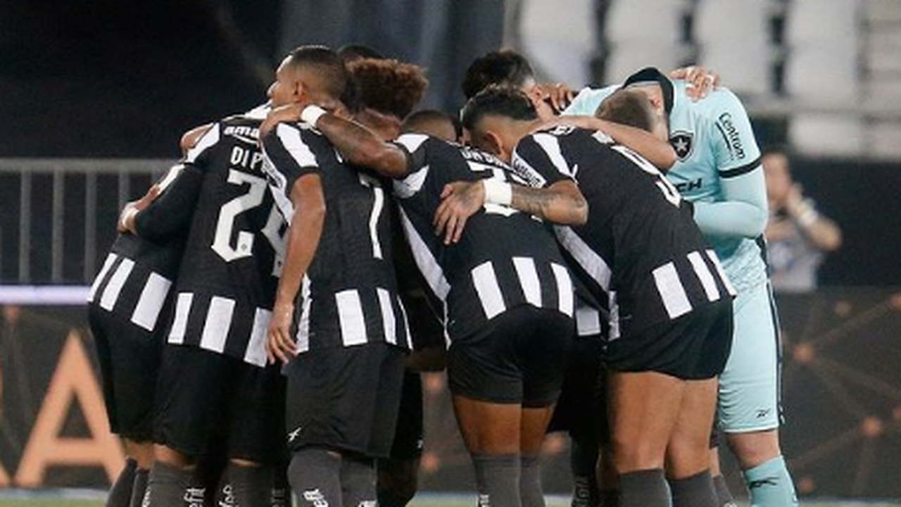 Após confronto direto, Botafogo tem 64,3% de chance de título e Palmeiras, 15,6%; veja números da Bola de Cristal