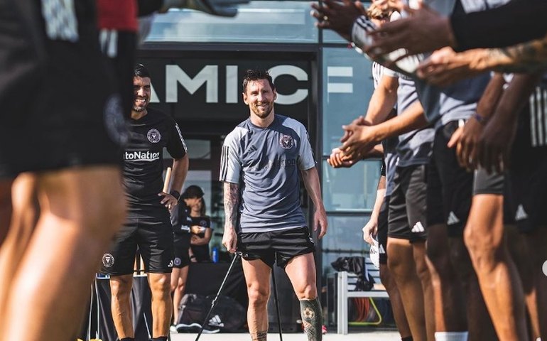 Messi e Busquets fazem primeiro treino no Inter Miami e passam em corredor polonês