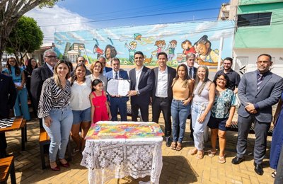 JHC entrega Praça Recife e resgata mais um espaço de convivência no Poço