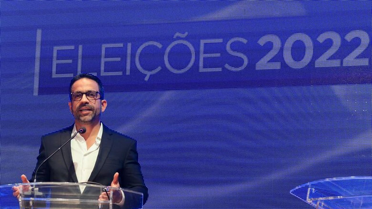 Paulo Dantas mostra tranquilidade em debate e reforça compromisso com combate a pobreza
