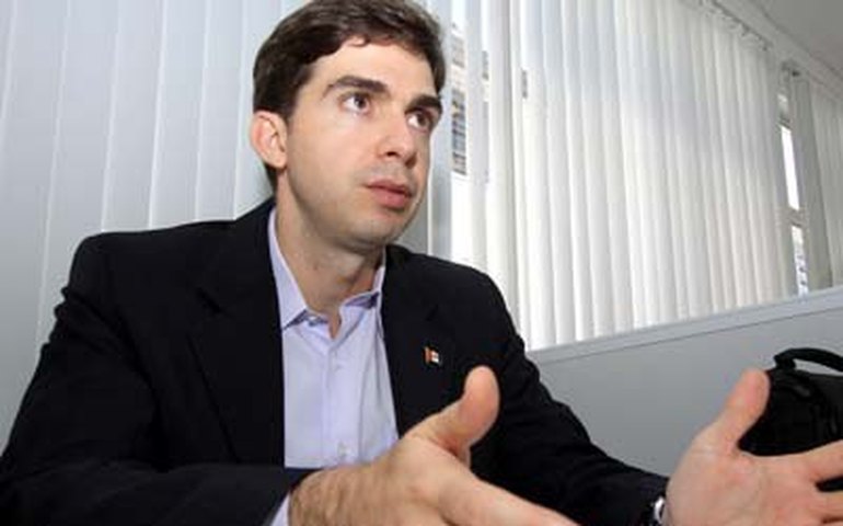 Juceal disponibiliza registro empresarial para download