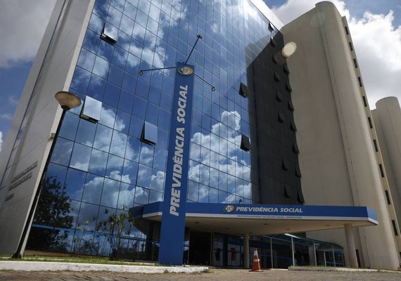 'Careca do INSS' recebeu R$ 53,5 mi de entidades e atuou para liberar descontos, diz PF