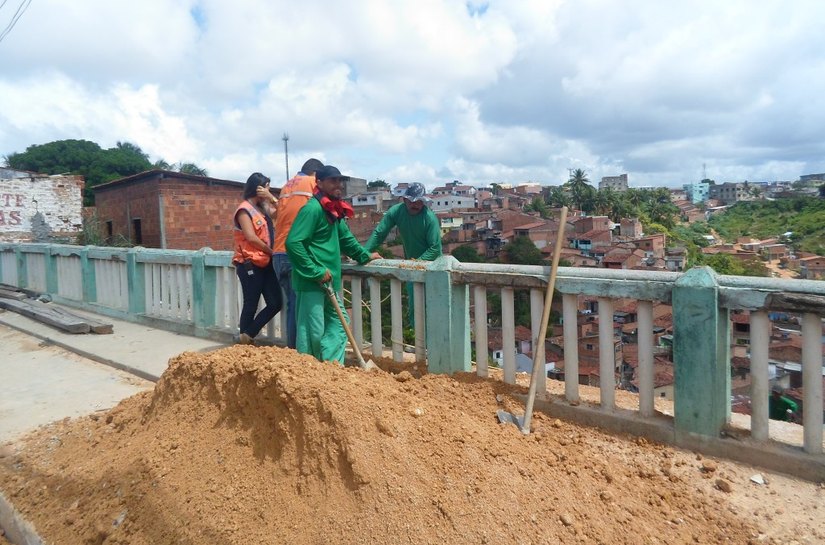 Prefeitura de Maceió realiza obra em encosta na Comunidade São Rafael