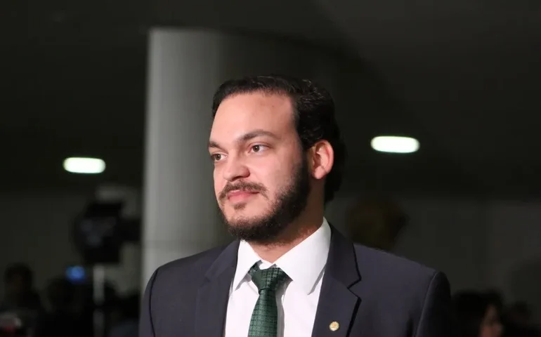 Quem é Uldurico Júnior, ex-deputado preso sob suspeita de facilitar fuga de detentos na Bahia