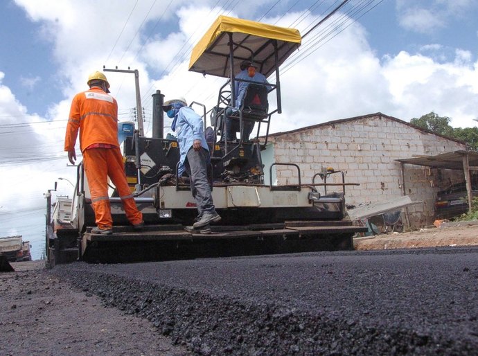 Parque das Américas recebe obras de pavimentação