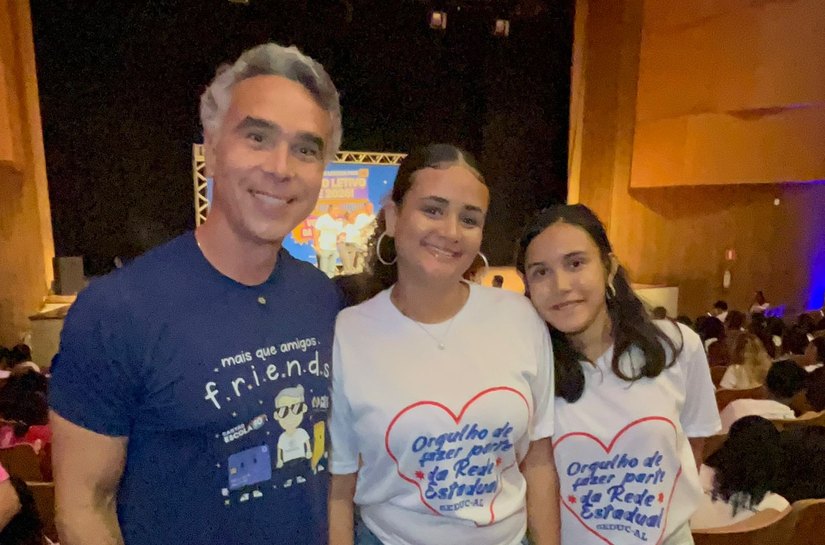 Graças a programa idealizado por Rafael Brito, evasão escola despenca no Brasil, aponta estudo