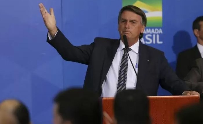 Bolsonaro citou divergências ao lamentar morte de artista