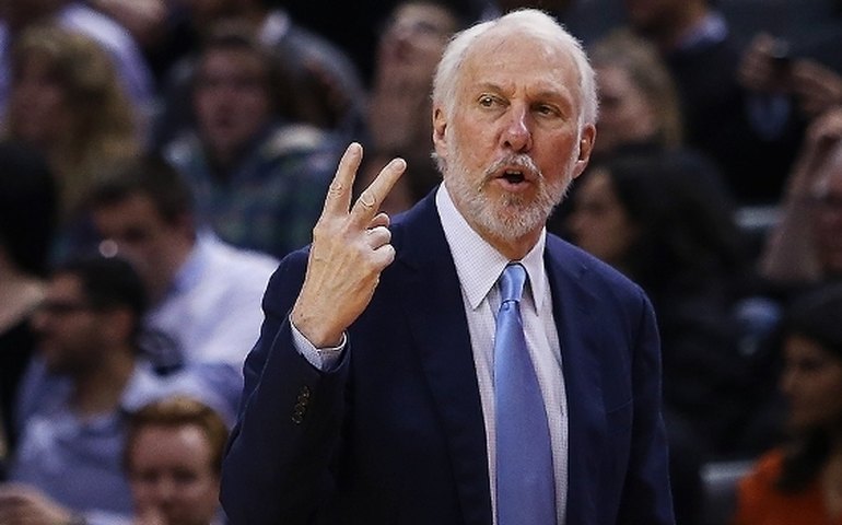 Spurs dominam Timberwolves e empatam série; Knicks ampliam vantagem sobre Sixers