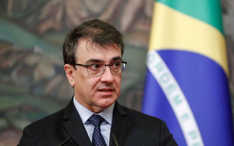 Canadá aprova ex-chanceler de Bolsonaro para embaixada após indicação de Lula