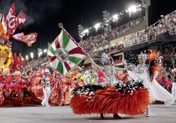 Desfile das Campeãs traz hoje seis escolas de volta ao Sambódromo