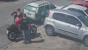 Briga de trânsito termina com motoboy agredido em Aracaju
