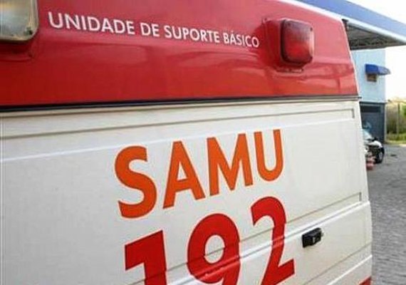 Taxista reage a assalto e é esfaqueado no pescoço