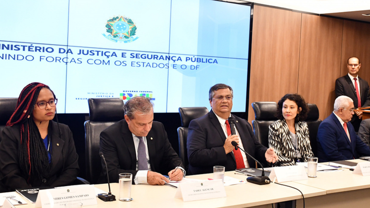 Flávio Dino e secretários de segurança de todo o país debatem ações para fortalecimento da Segurança Pública