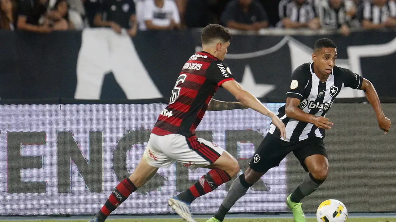 Bola de Cristal prevê Flamengo e Botafogo sem chances matemáticas de título na última rodada