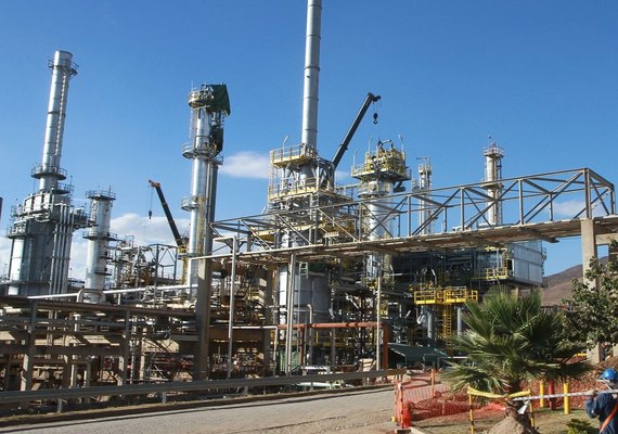 Empresa brasileira Fluxus e estatal boliviana YPFB assinam acordo para explorar petróleo na Bolívia