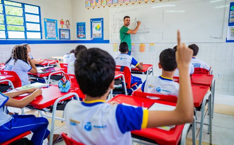 Prefeitura de Arapiraca divulga nova data para provas do concurso da Educação