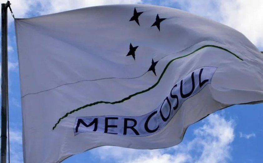 Negociação de acordo com Mercosul está em fase final, diz ministra dos Emirados Árabes