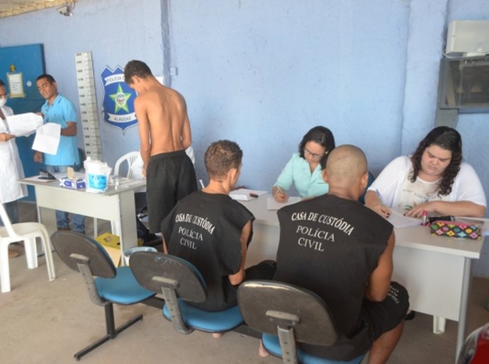 Secretaria de Ressocialização realiza ações de saúde na Casa de Custódia da PC