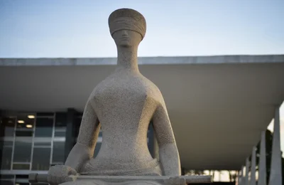 STF faz hoje acareação de Cid e Câmara, réus na trama golpista