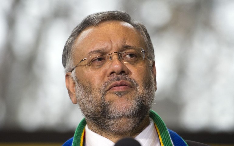 EUA expulsam embaixador da África do Sul no país por 'explorar questões raciais' e 'odiar Trump'