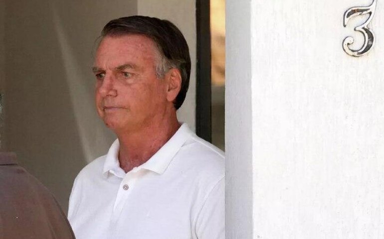 Bolsonaro cancela entrevista marcada por questões de saúde