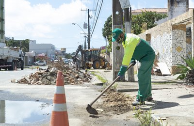 Braskem e Prefeitura de Maceió realizam mais um mutirão de limpeza no Pinheiro