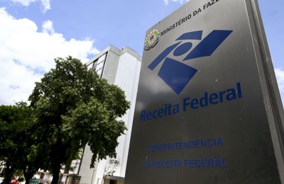 Receita lança edital para negociar dívidas em litígio de contribuintes