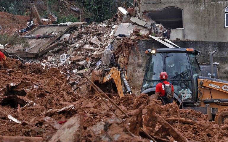 Número de mortos por chuvas em Minas Gerais sobe para 30