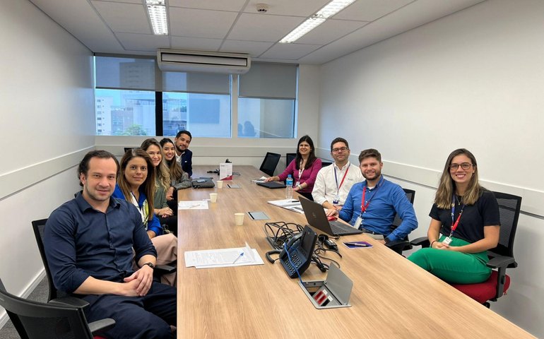 Secretária Caroline Balbino cumpre agenda em São Paulo para ampliação da malha aérea da Latam em Alagoas